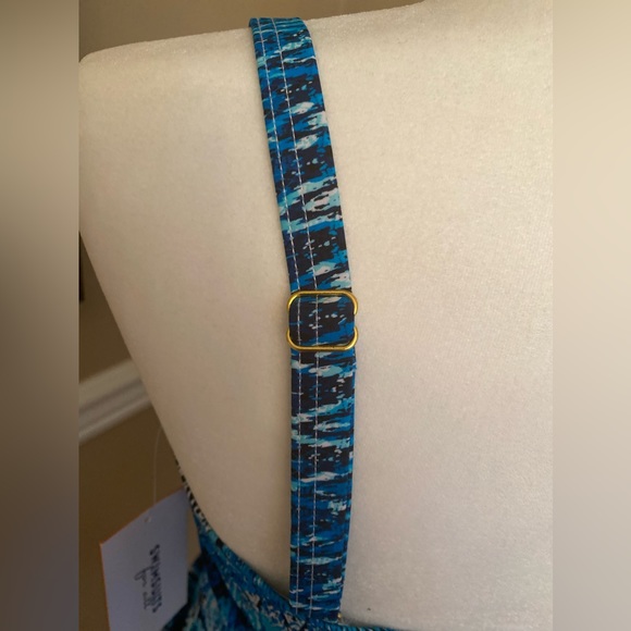 Tankin Top - Picture 3 of 7